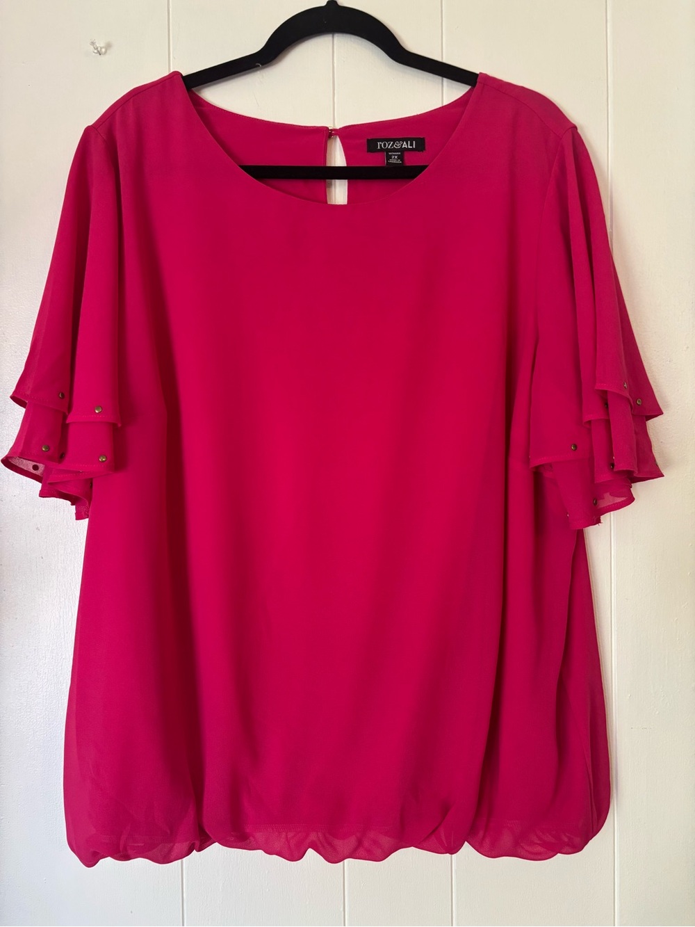 Roz & Ali Women's Hot Pink Layered Flutter Sleeve Top